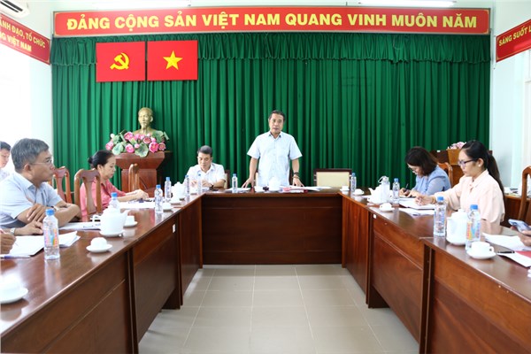 Hội nghị giao ban Ban Chỉ đạo thực hiện cuộc vận động “Người dân huyện Hóc Môn không xả rác ra đường và kênh rạch vì thành phố sạch và giảm ngập nước” 
