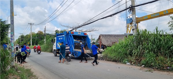 Lễ phát động ra quân tổng vệ sinh môi trường, lập lại trật tự đô thị, tuyên truyền phòng, chống dịch bệnh sốt xuất huyết năm 2022