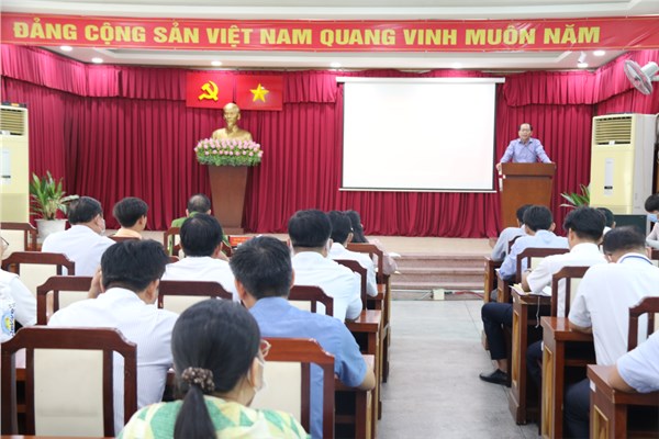 UBND HUYỆN: 
Hội nghị sơ kết 9 tháng công tác đảm bảo trật tự an toàn giao thông năm 2022
