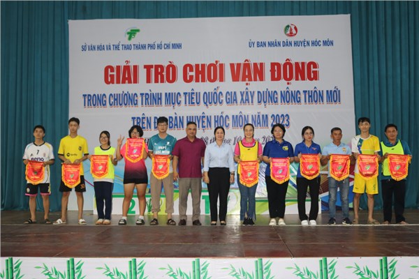 Tổ chức Giải trò chơi vận động trong Chương trình Mục tiêu quốc gia xây dựng nông thôn mới 