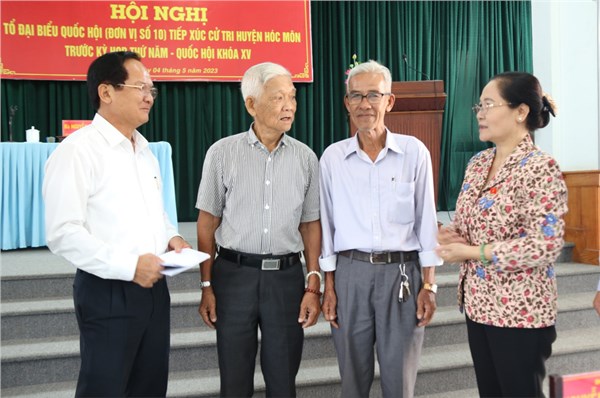 Tổ đại biểu Quốc hội, đơn vị số 10 tiếp xúc cử tri huyện Hóc Môn