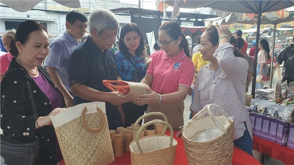 Ngày hội “Phụ nữ hành động vì huyện Hóc Môn xanh, sạch, đẹp, thân thiện môi trường” năm 2023