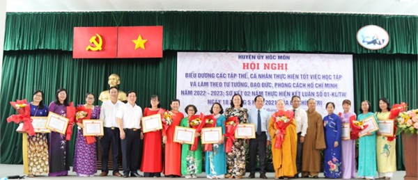 Hiệu quả từ công tác tuyên truyền, đẩy mạnh việc học tập và làm theo tư tưởng, đạo đức, phong cách Hồ Chí Minh
