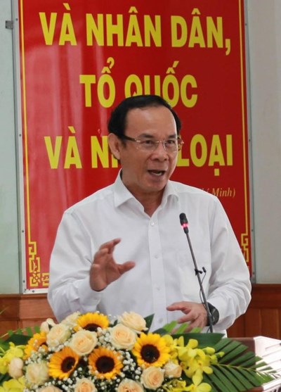 Bí thư Thành ủy TP HCM Nguyễn Văn Nên ghi nhận, đánh giá cao và biểu dương những kết quả mà Đảng bộ, chính quyền và nhân dân huyện Hóc Môn đạt được trong 3 năm qua