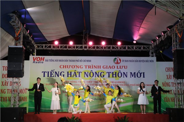 Chương trình “Giao lưu tiếng hát nông thôn mới”