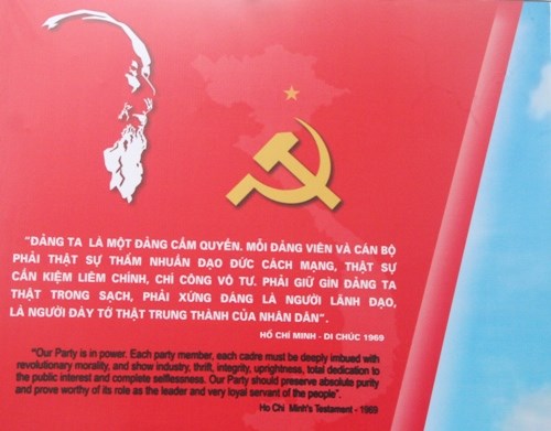 BAN DÂN VẬN HUYỆN ỦY:  
Chú trọng đổi mới công tác dân vận, xây dựng lòng dân hướng về Đảng
