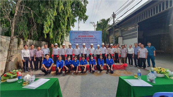 Lễ khởi công công trình 50 tuyến hẻm thống nhất tại một số xã trên địa bàn huyện hóc môn