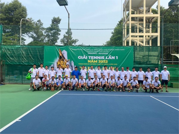Tổ công đoàn khối đô thị tổ chức giải Tenis lần 1
