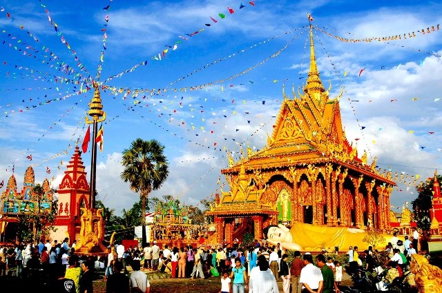 <a href="/gioi-thieu/thu-tuong-chinh-phu-gui-thu-chuc-mung-dong-bao-khmer-dip-tet-co-truyen-chol-chn-c244-14469.aspx">Thủ tướng Chính phủ gửi thư chúc mừng đồng bào Khmer dịp Tết cổ truyền Chôl Chnăm Thmây năm 2025</a>